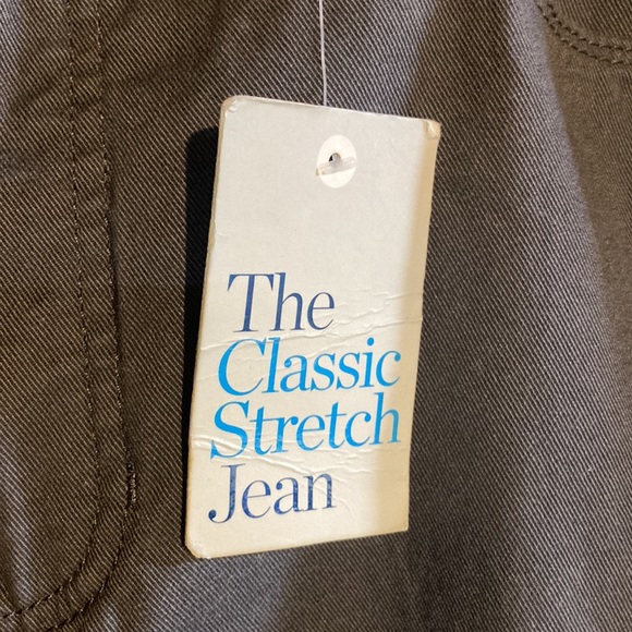 COPY - 12 woman’s gray 5 pocket jean. New with tags. Waistband measures 17 inch… - Picture 3 of 8